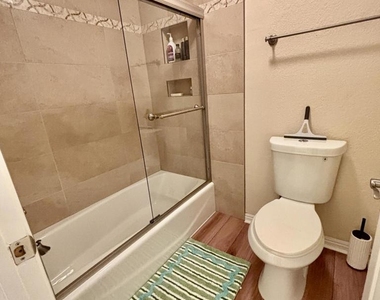 76923 Turendot Street - Photo Thumbnail 24