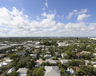 1801 S Flagler Drive - Photo Thumbnail 10