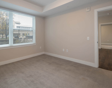 985 Albion St. - Photo Thumbnail 22