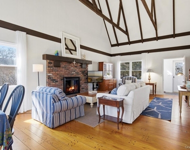 3 Foster Avenue - Photo Thumbnail 2