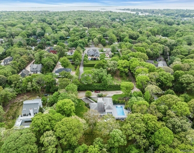 35 Bay Avenue W - Photo Thumbnail 37