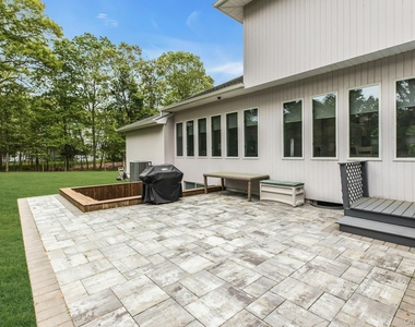 35 Bay Avenue W - Photo Thumbnail 30
