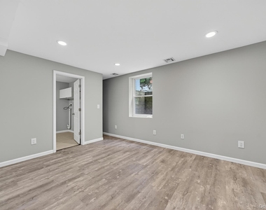 16 W Railroad Avenue - Photo Thumbnail 26