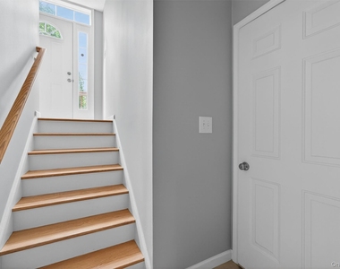 16 W Railroad Avenue - Photo Thumbnail 30