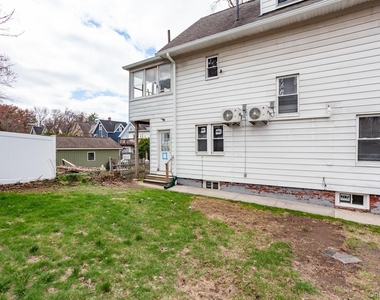 1009 Hudson Avenue - Photo Thumbnail 2