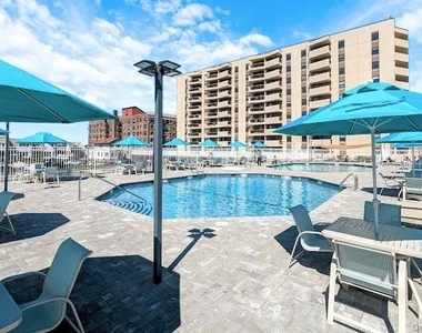 360 Shore Rd - Photo Thumbnail 10
