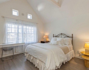 582 Hayground Road - Photo Thumbnail 7