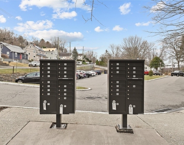 60 Kensico Road - Photo Thumbnail 12