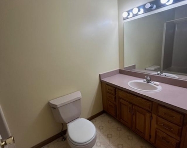 26 Ponderosa Drive - Photo Thumbnail 9