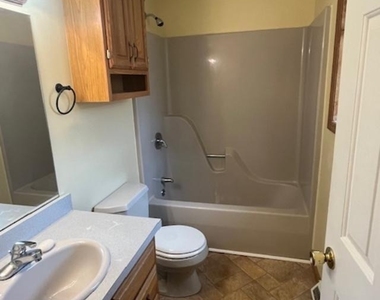 26 Ponderosa Drive - Photo Thumbnail 8