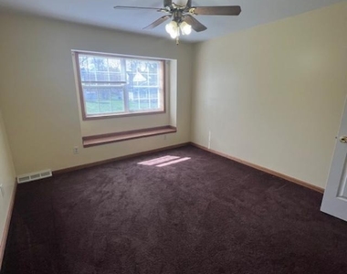 26 Ponderosa Drive - Photo Thumbnail 2