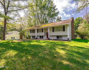 1 Laurie Lane - Photo Thumbnail 26