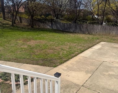13 Oak Wood Drive - Photo Thumbnail 37