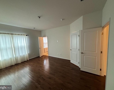 41717 Mcmonagle Square - Photo Thumbnail 9