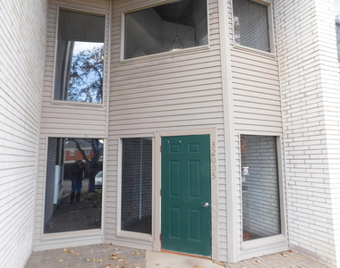 32005 W 12 Mile Road - Photo Thumbnail 18