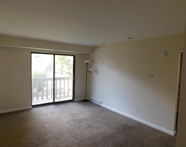 32005 W 12 Mile Road - Photo Thumbnail 8