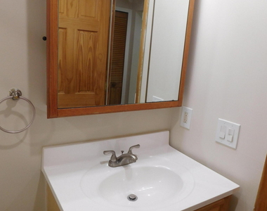 32005 W 12 Mile Road - Photo Thumbnail 12