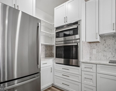 171 Somervelle Street - Photo Thumbnail 6