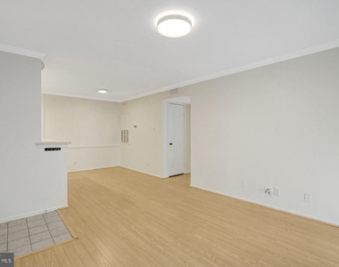 3308 Wyndham Circle - Photo Thumbnail 7