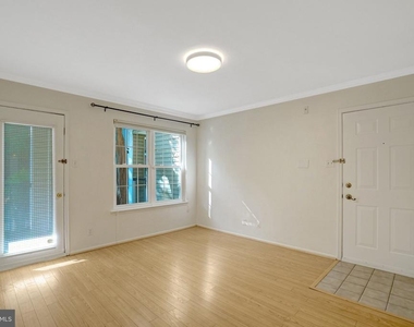 3308 Wyndham Circle - Photo Thumbnail 8