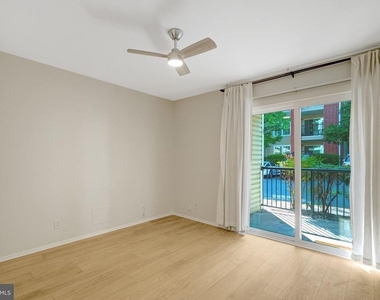 3308 Wyndham Circle - Photo Thumbnail 14