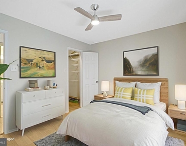 3308 Wyndham Circle - Photo Thumbnail 16