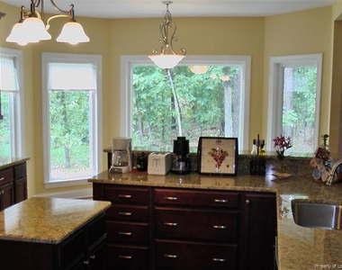 158 Sherwood Lane - Photo Thumbnail 4