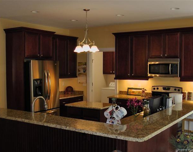 158 Sherwood Lane - Photo Thumbnail 2