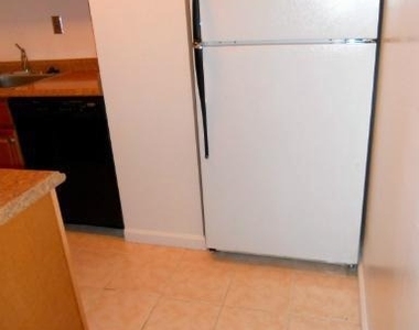 2030 Adams Street - Photo Thumbnail 5