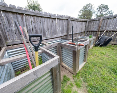 622 Omaha Drive - Photo Thumbnail 38
