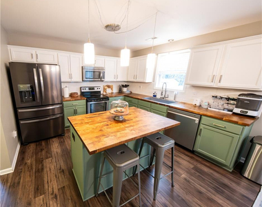 622 Omaha Drive - Photo Thumbnail 10