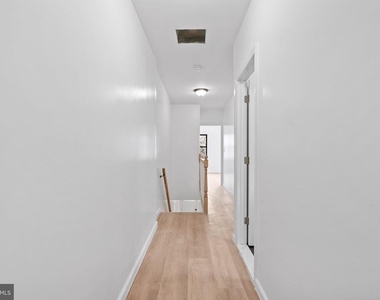 2055 Dickinson Street - Photo Thumbnail 18