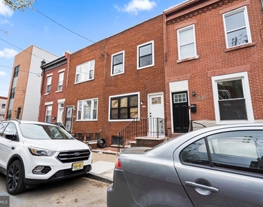 2055 Dickinson Street - Photo Thumbnail 2