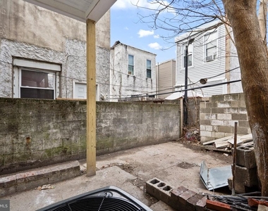 2055 Dickinson Street - Photo Thumbnail 22