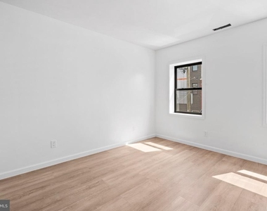 2055 Dickinson Street - Photo Thumbnail 15