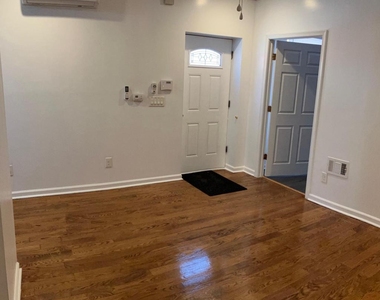 1109 S 23rd Street - Photo Thumbnail 2