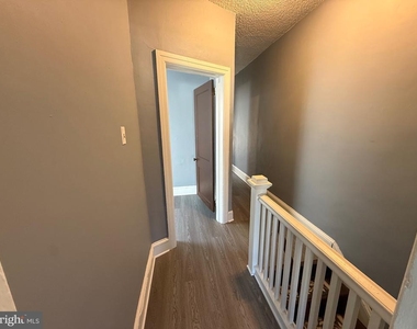 5052 Wayne Avenue - Photo Thumbnail 2
