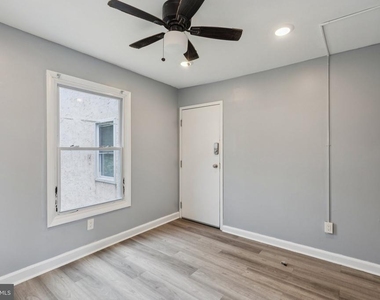 21 E Price Street - Photo Thumbnail 18