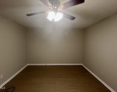 205 E Ransom Street - Photo Thumbnail 1