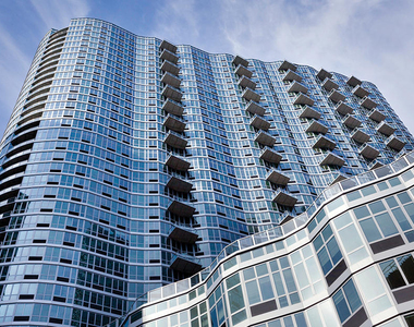 4545 Center Boulevard, Unit 502 - Photo Thumbnail 2