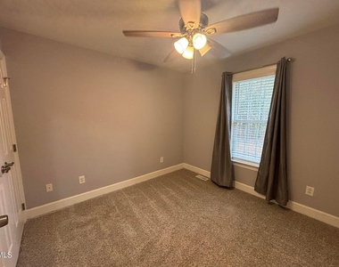 20 Hollyfield Lane - Photo Thumbnail 14