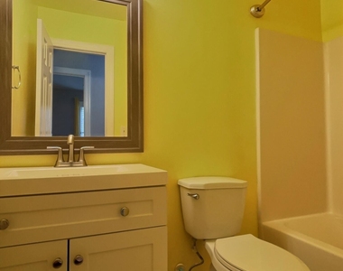 20 Hollyfield Lane - Photo Thumbnail 13