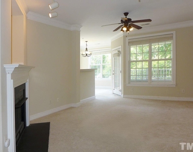 922 Providence Glen Drive - Photo Thumbnail 1
