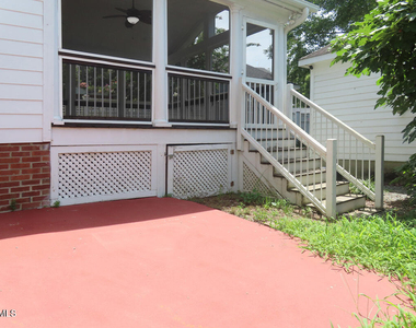 111 Tharrington Drive - Photo Thumbnail 20