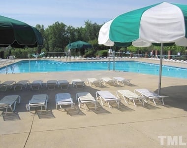 111 Tharrington Drive - Photo Thumbnail 27