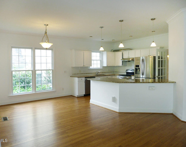 111 Tharrington Drive - Photo Thumbnail 4