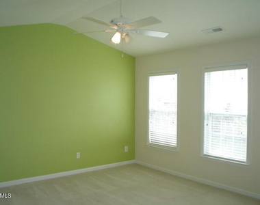 7100 Proctor Hill Drive - Photo Thumbnail 8