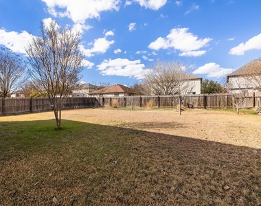 1240 Dexford Dr - Photo Thumbnail 23