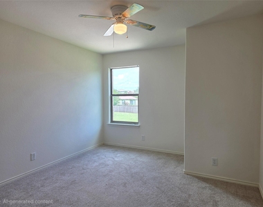 160 Mistletoe Ln - Photo Thumbnail 17