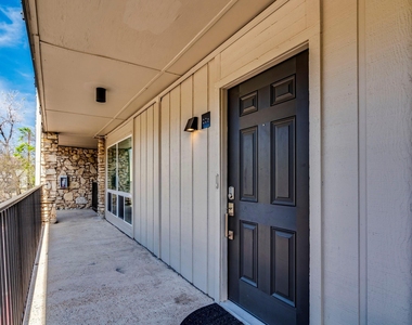500 E Riverside Dr - Photo Thumbnail 29